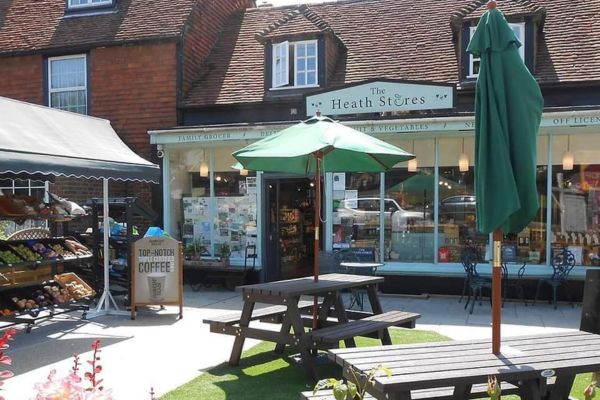 Villa shop with seating outside