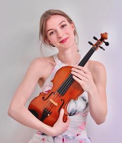 Violinist Fanny Fheodoroff