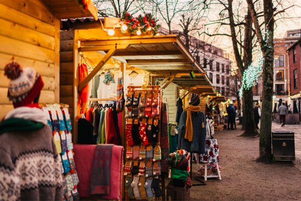 the-pantiles-market christmas market stalls