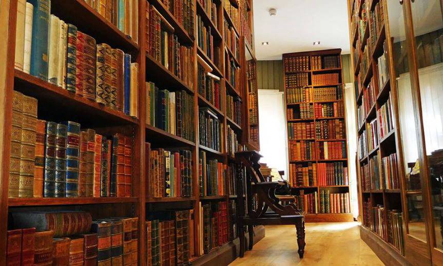 Adrian Harrington Rare Books interior