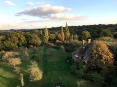 Sissinghurst-farmhouse-countryside