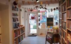 Station Books (4)