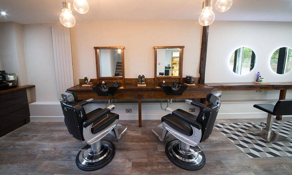 Interior of 21 - male grooming area